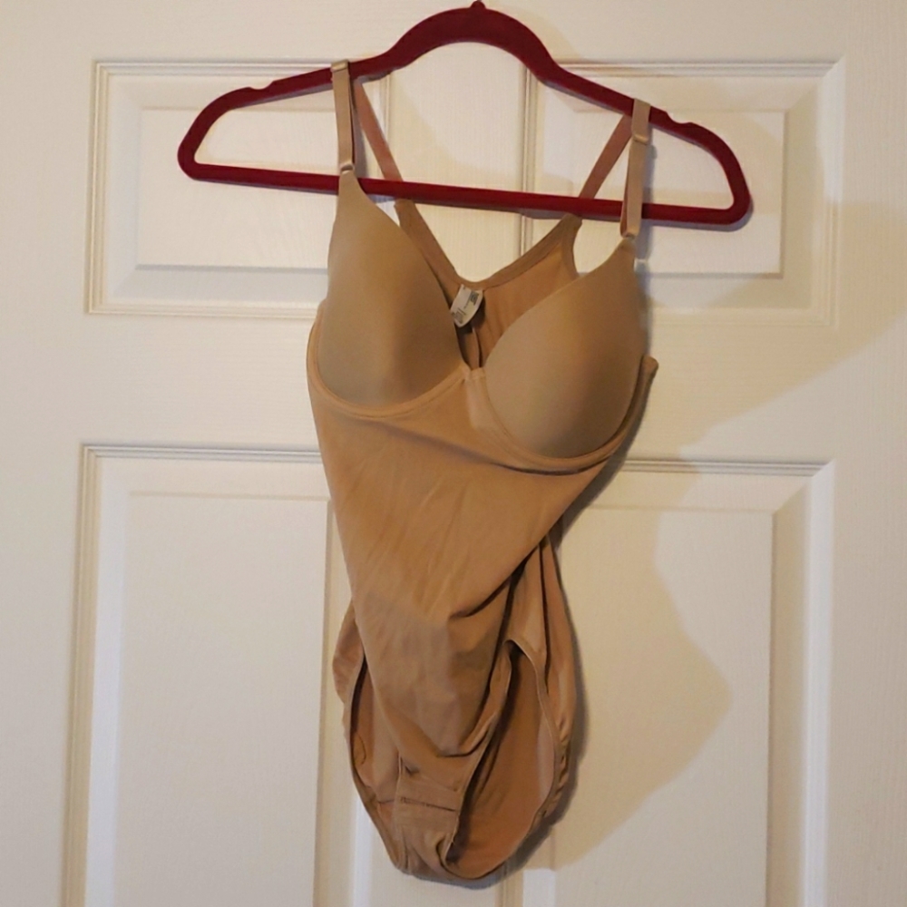 Women's bodysuit shapewear